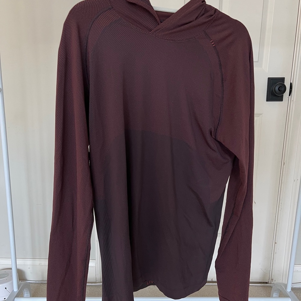 Mens Lululemon Top